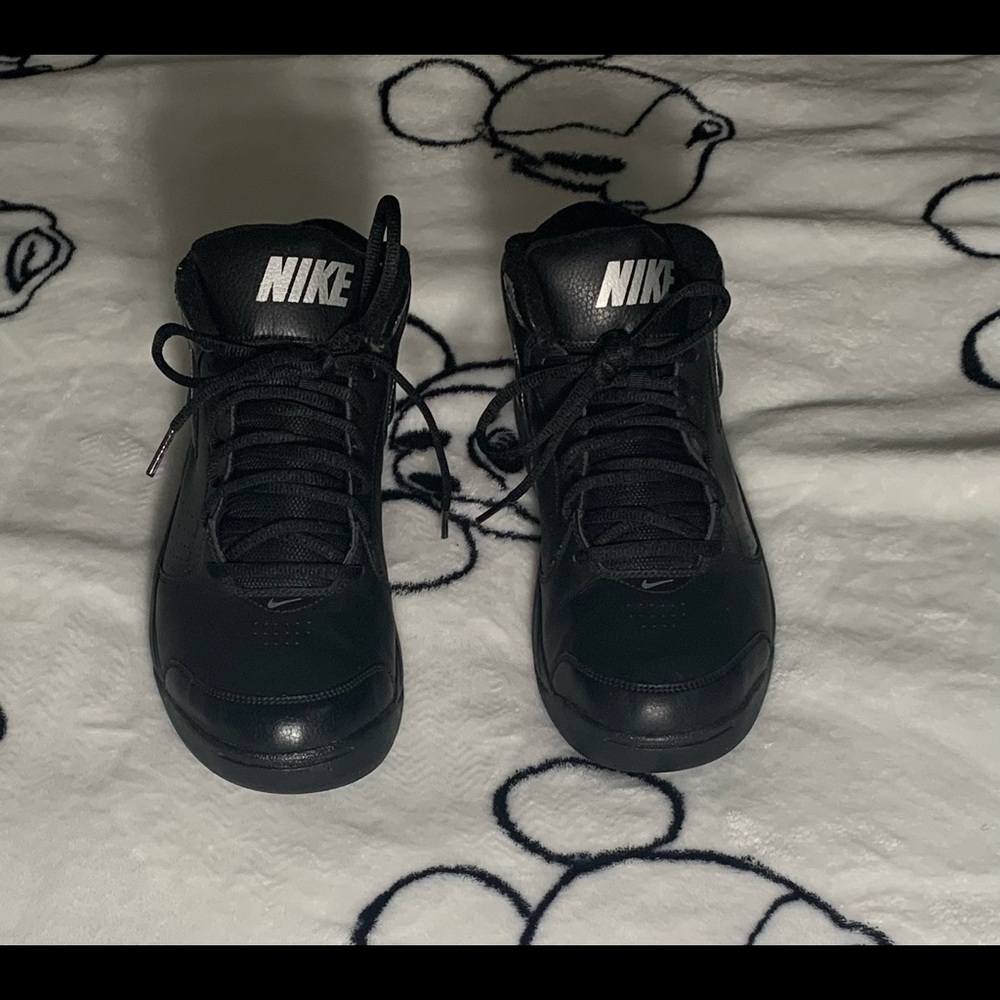 Nike The Overplay V Men Shoes